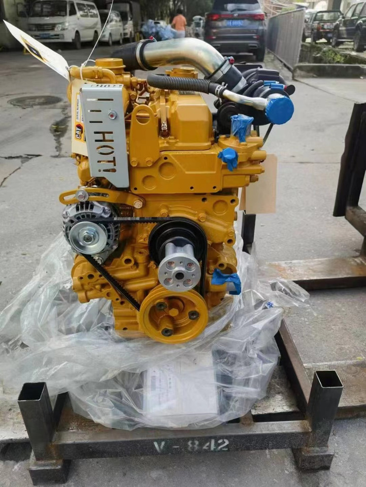 CATERPILLAR C3.3B - Moteur pour Pelle: photos 2 CATERPILLAR C3.3B - Moteur pour Pelle: photos 2