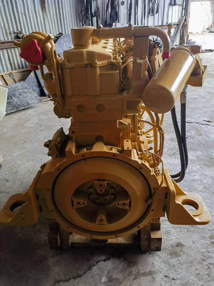 CATERPILLAR C6.4 - Moteur pour Pelle: photos 2 CATERPILLAR C6.4 - Moteur pour Pelle: photos 2