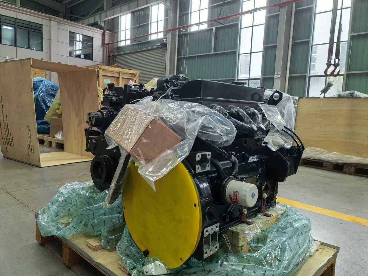 CUMMINS B3.3 - Moteur pour Pelle: photos 3 CUMMINS B3.3 - Moteur pour Pelle: photos 3
