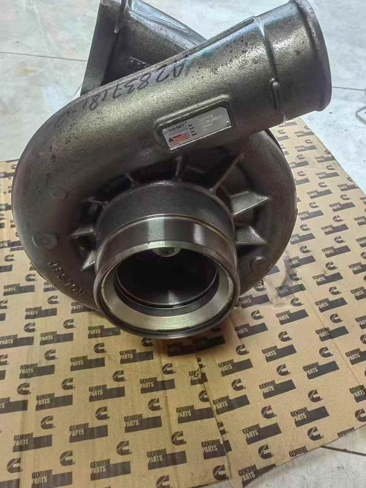 HITACHI 288-1769 - Turbocompresseur pour Pelle: photos 2 HITACHI 288-1769 - Turbocompresseur pour Pelle: photos 2