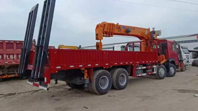 HOWO XCMG HOWO 375 chassis ,XCMG QY16D - Camion grue: photos 3 HOWO XCMG HOWO 375 chassis ,XCMG QY16D - Camion grue: photos 3