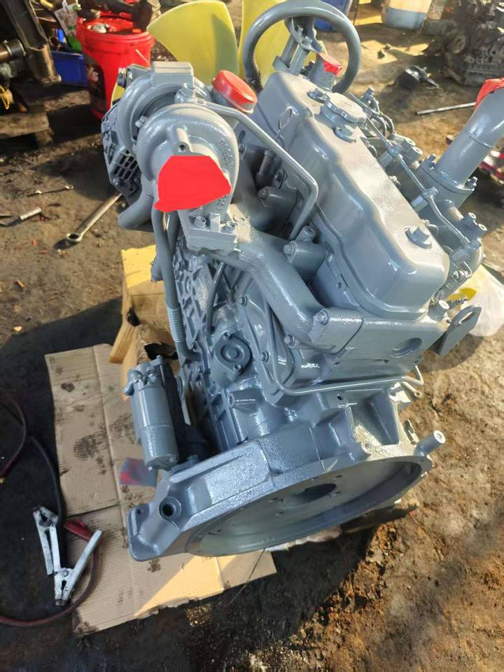 ISUZU 4BG1 - Moteur pour Autre matériel: photos 5 ISUZU 4BG1 - Moteur pour Autre matériel: photos 5