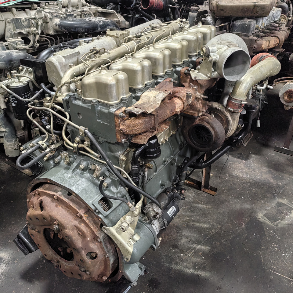 MITSUBISHI 6D22 - Moteur pour Camion fourgon: photos 1 MITSUBISHI 6D22 - Moteur pour Camion fourgon: photos 1