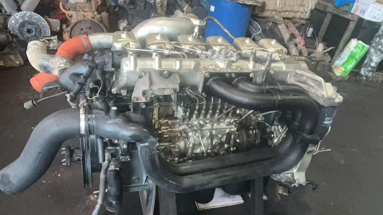 MITSUBISHI 6D22 - Moteur pour Pelle: photos 3 MITSUBISHI 6D22 - Moteur pour Pelle: photos 3