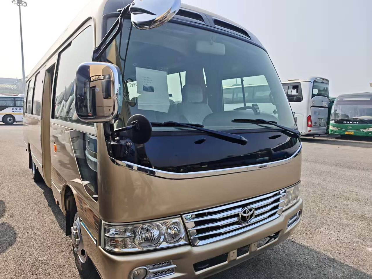 TOYOTA COASTER 23 seats - Autocar: photos 1 TOYOTA COASTER 23 seats - Autocar: photos 1