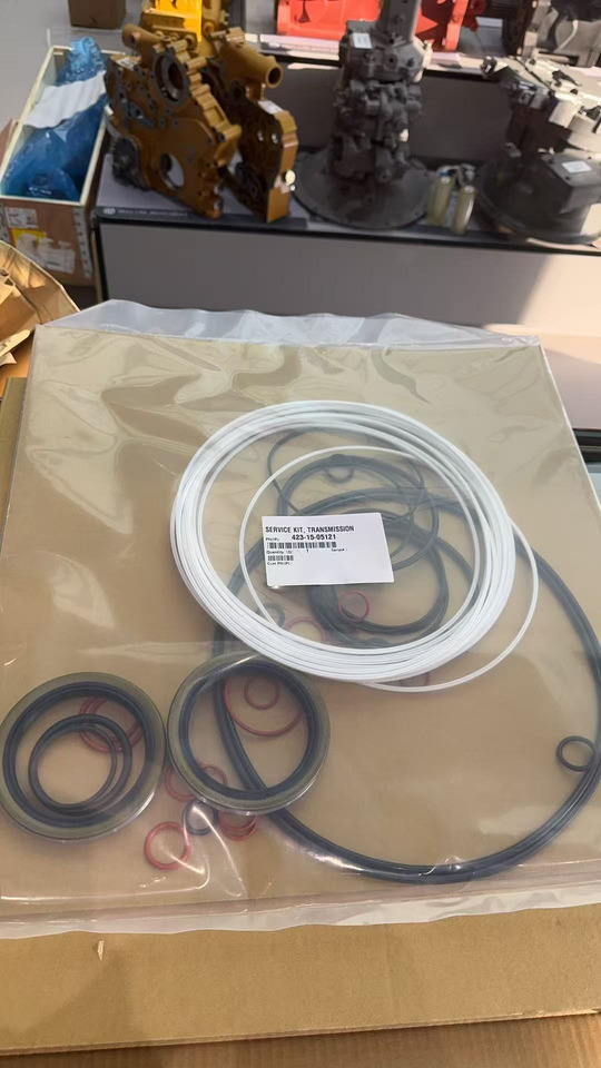 Wheel loader WA380 423-15-05121 - Kit de révision moteur pour Pelle: photos 2 Wheel loader WA380 423-15-05121 - Kit de révision moteur pour Pelle: photos 2