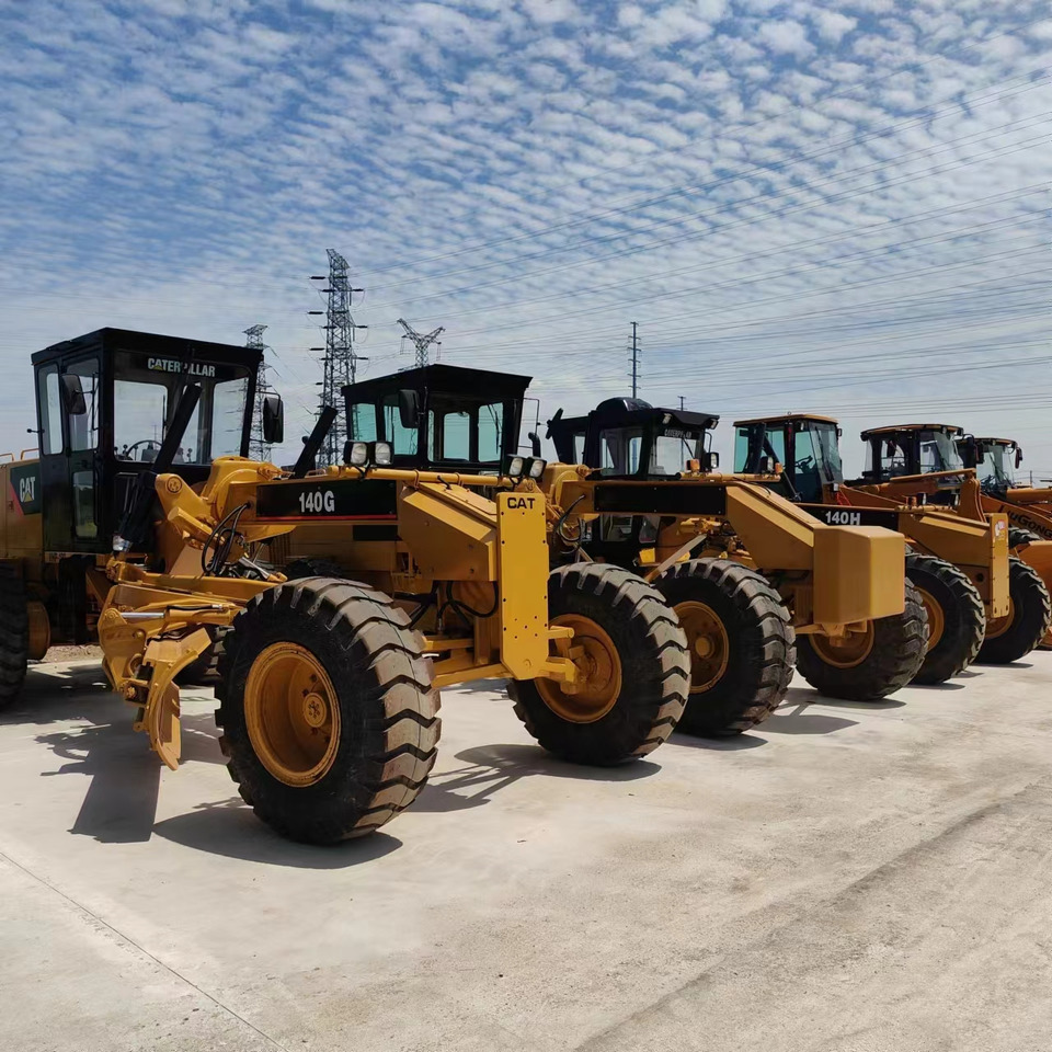 CATERPILLAR Used Grader Hotsale CAT140G - Engins de chantier: photos 5 CATERPILLAR Used Grader Hotsale CAT140G - Engins de chantier: photos 5