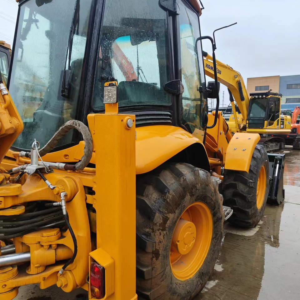 JCB used backhoe JCB4CX high quality - Tractopelle: photos 3 JCB used backhoe JCB4CX high quality - Tractopelle: photos 3
