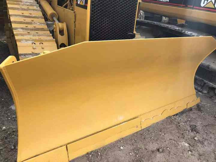 Nice Condition D4h Cat Bulldozer CAT Used Dozer for Sale - Bulldozer: photos 3 Nice Condition D4h Cat Bulldozer CAT Used Dozer for Sale - Bulldozer: photos 3