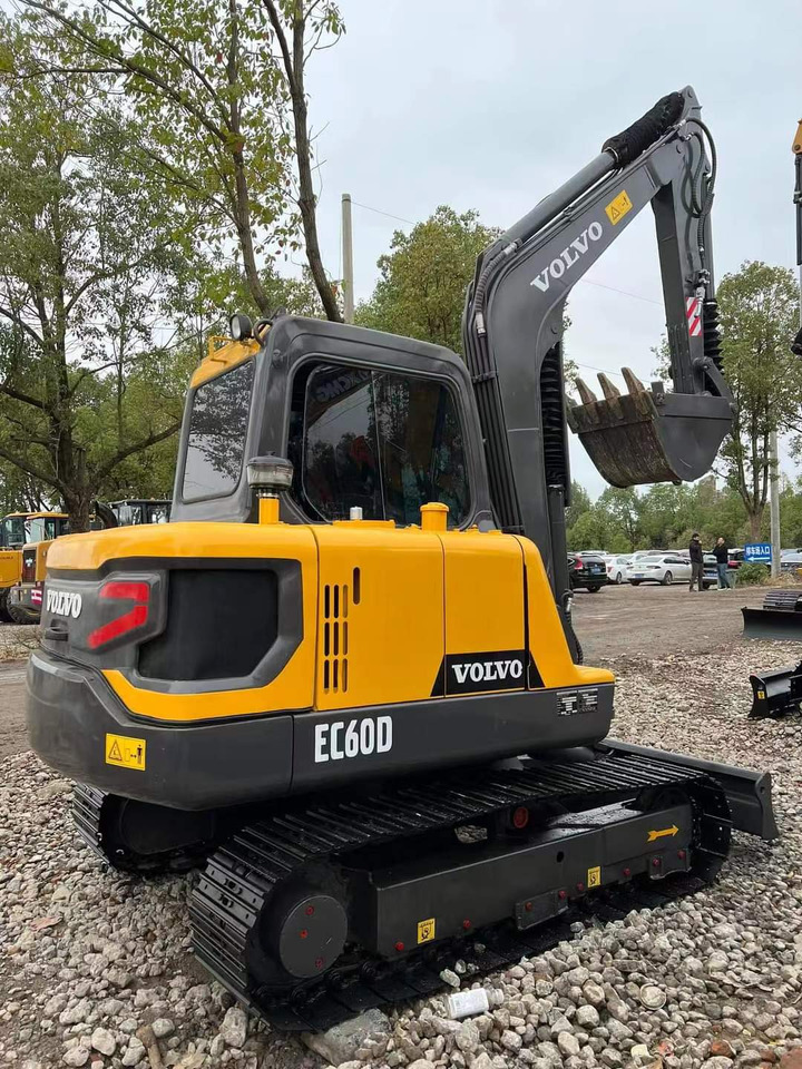 Second-hand Excavator Popular Hotsale VOLVO EC60D MINI - Mini pelle: photos 1 Second-hand Excavator Popular Hotsale VOLVO EC60D MINI - Mini pelle: photos 1