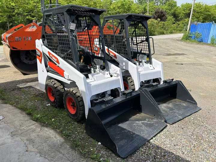 Used Bobcat S70 Skid Teer in Stock Good Condition bobcat S70 S160 185 300 330 Skid Steer for Sale - Mini chargeuse: photos 3 Used Bobcat S70 Skid Teer in Stock Good Condition bobcat S70 S160 185 300 330 Skid Steer for Sale - Mini chargeuse: photos 3
