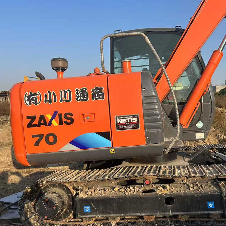 Used HITACHI ZX70 Model Mini Excavator Second Hand Machine Popular Brand Japan Hitachi Hydraulic Machinery - Mini pelle: photos 1 Used HITACHI ZX70 Model Mini Excavator Second Hand Machine Popular Brand Japan Hitachi Hydraulic Machinery - Mini pelle: photos 1
