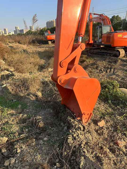 Used HITACHI ZX70 Model Mini Excavator Second Hand Machine Popular Brand Japan Hitachi Hydraulic Machinery - Mini pelle: photos 3 Used HITACHI ZX70 Model Mini Excavator Second Hand Machine Popular Brand Japan Hitachi Hydraulic Machinery - Mini pelle: photos 3