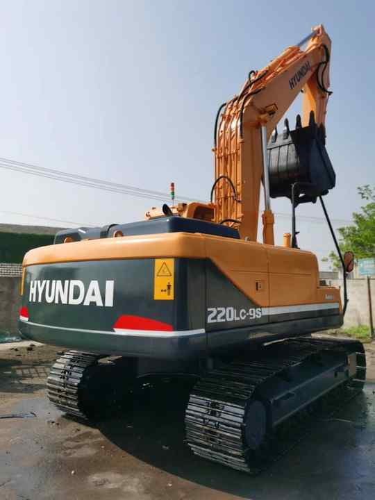 Used HYUNDAI R220-9S New Model Excavator Second Hand Machine Popular Brand Korean hyundai Hydraulic Machinery - Pelle sur chenille: photos 2 Used HYUNDAI R220-9S New Model Excavator Second Hand Machine Popular Brand Korean hyundai Hydraulic Machinery - Pelle sur chenille: photos 2