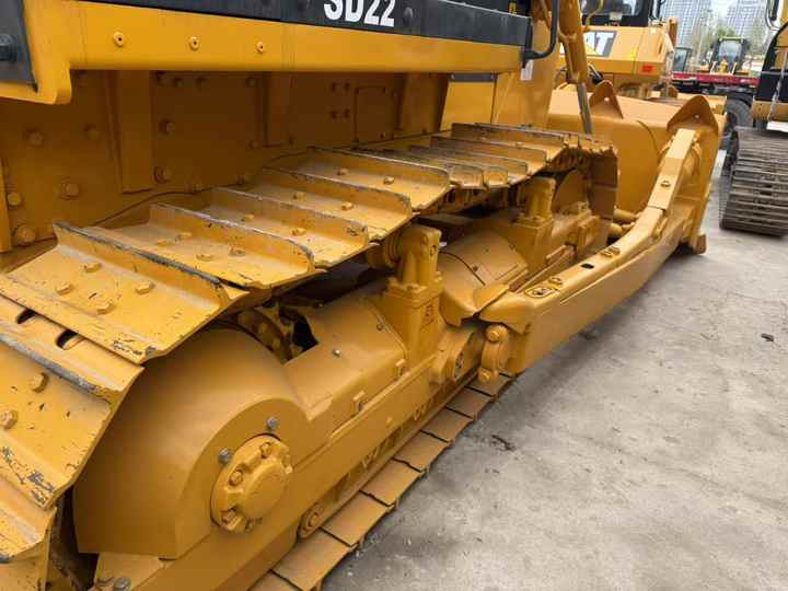 Used Shantui SD22 New Model Bulldozer Second Hand Machine Popular Brand Shantui Hydraulic Machinery - Bulldozer: photos 4 Used Shantui SD22 New Model Bulldozer Second Hand Machine Popular Brand Shantui Hydraulic Machinery - Bulldozer: photos 4