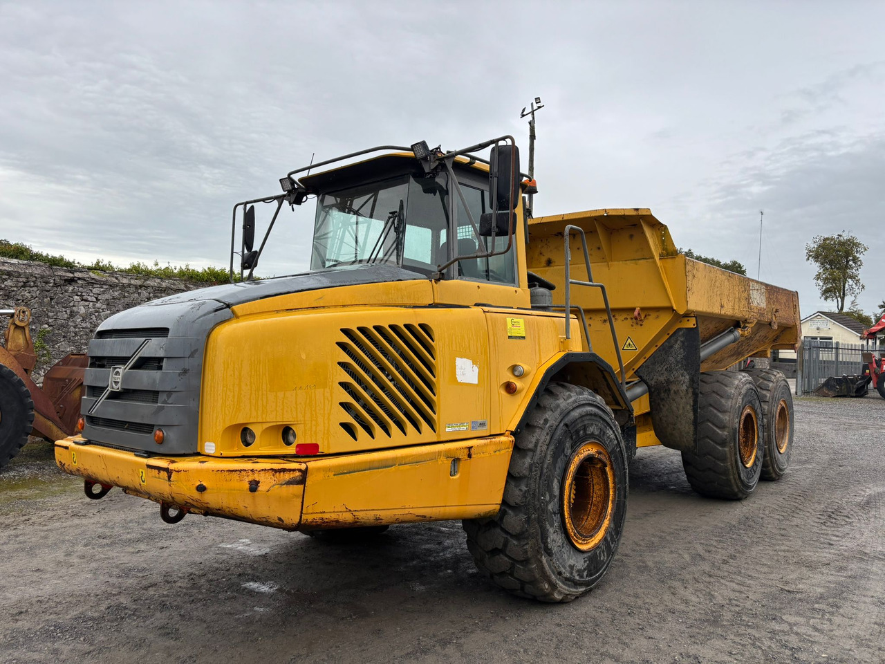VOLVO A25E (A 25 E) New Transmission Fitted!! - Tombereau articulé: photos 1 VOLVO A25E (A 25 E) New Transmission Fitted!! - Tombereau articulé: photos 1