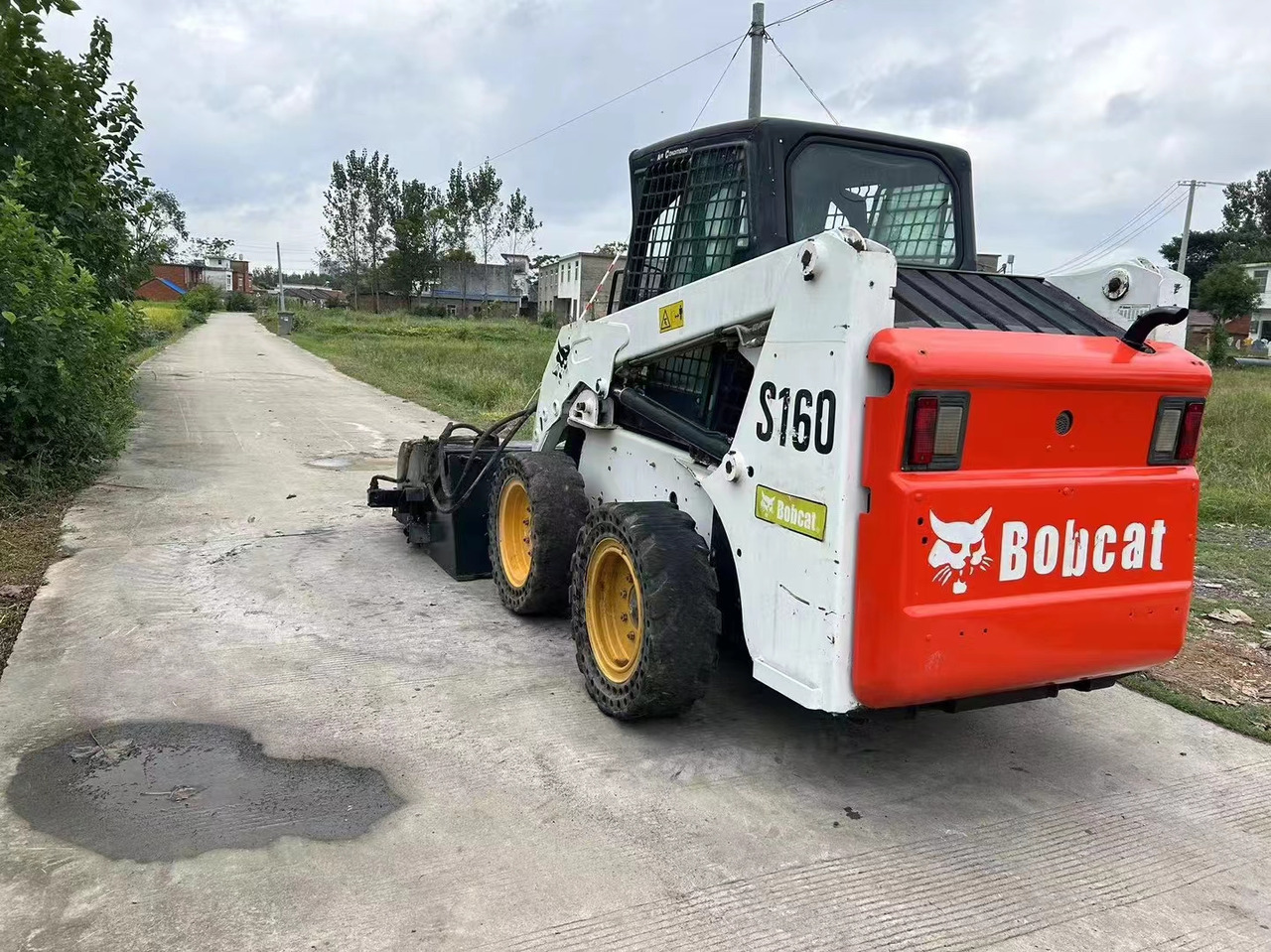 BOBCAT S160 - Mini chargeuse: photos 2 BOBCAT S160 - Mini chargeuse: photos 2