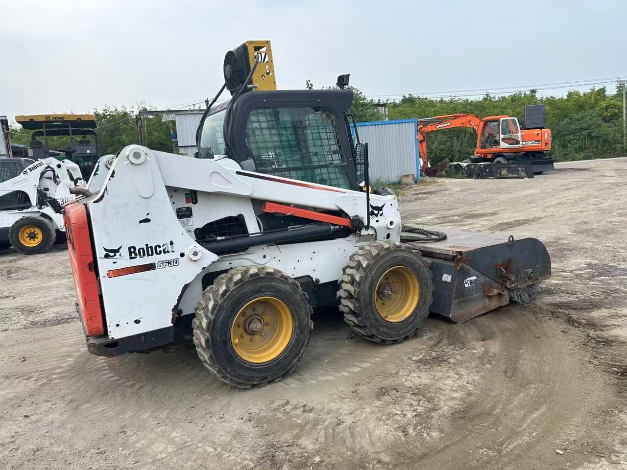 BOBCAT S630 - Mini chargeuse: photos 4 BOBCAT S630 - Mini chargeuse: photos 4