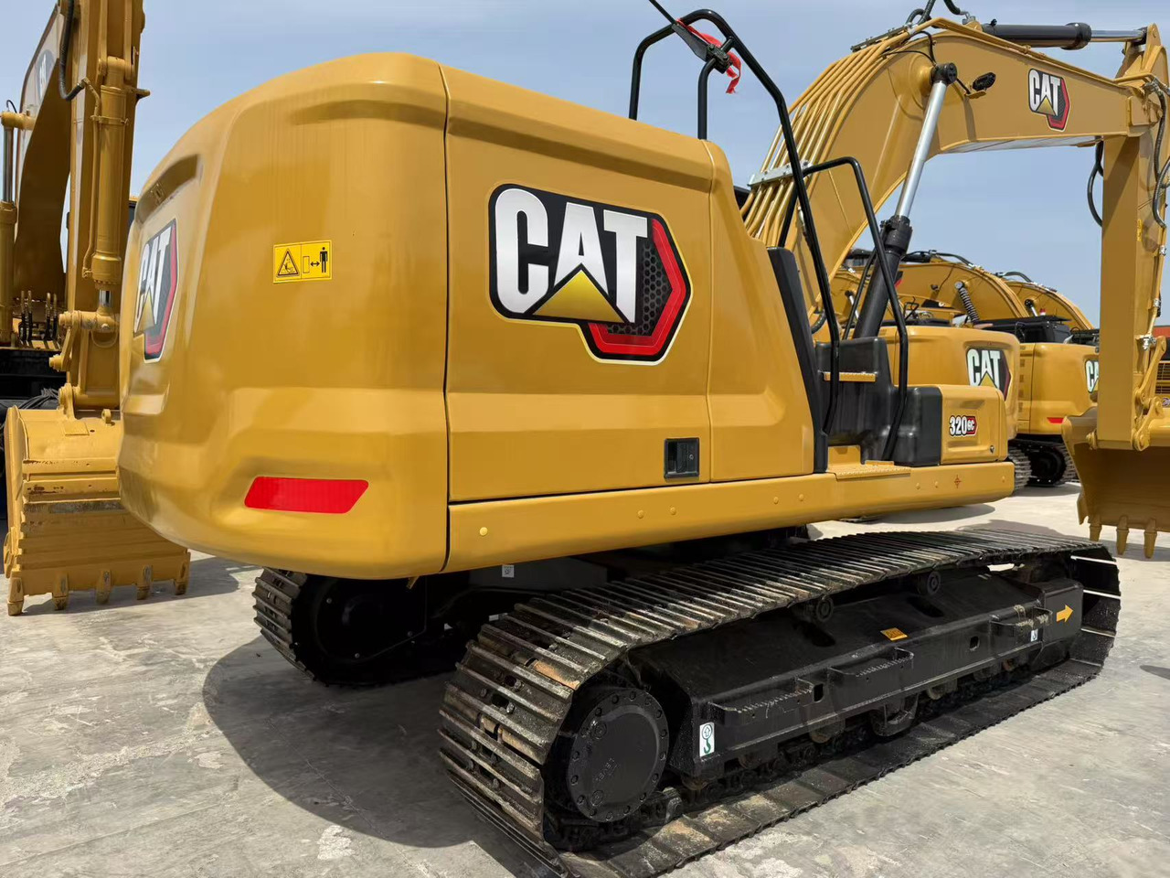CATERPILLAR 320GC - Pelle sur chenille: photos 2 CATERPILLAR 320GC - Pelle sur chenille: photos 2