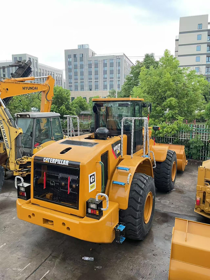 CATERPILLAR 966H - Chargeuse sur pneus: photos 3 CATERPILLAR 966H - Chargeuse sur pneus: photos 3