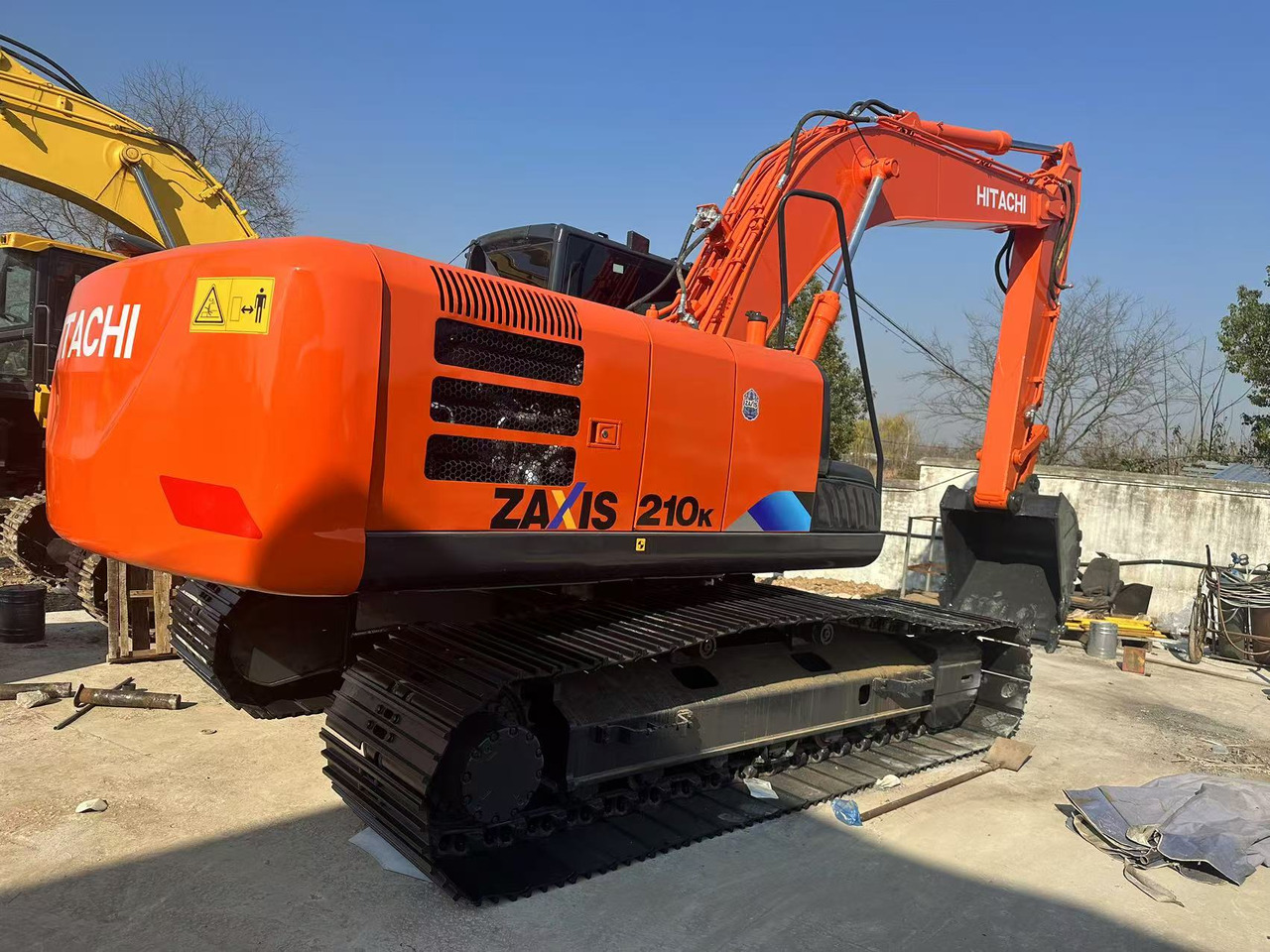 HITACHI ZX210-5G - Pelle sur chenille: photos 2 HITACHI ZX210-5G - Pelle sur chenille: photos 2