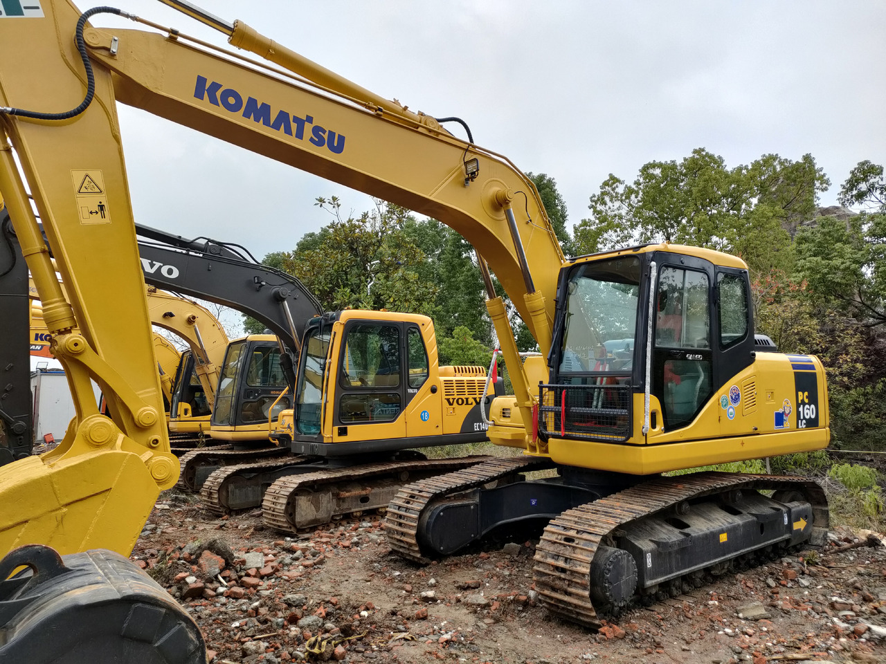 KOMATSU PC160-7 - Pelle sur chenille: photos 3 KOMATSU PC160-7 - Pelle sur chenille: photos 3