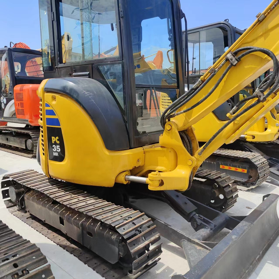 KOMATSU PC55MR - Pelle sur chenille: photos 4 KOMATSU PC55MR - Pelle sur chenille: photos 4