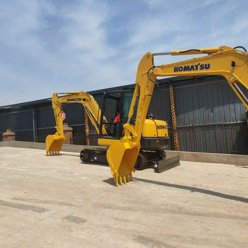 KOMATSU PC56-7 - Pelle sur chenille: photos 5 KOMATSU PC56-7 - Pelle sur chenille: photos 5