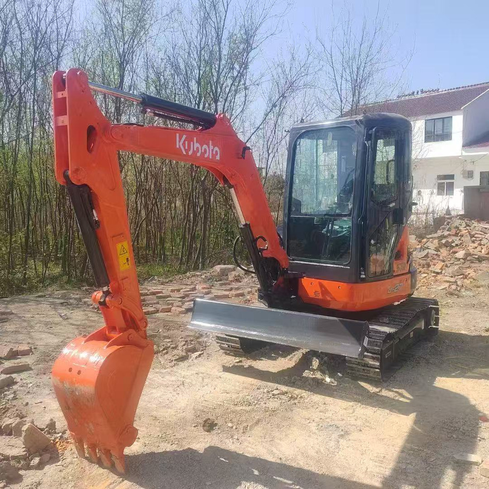 KUBOTA U27 - Mini pelle: photos 3 KUBOTA U27 - Mini pelle: photos 3