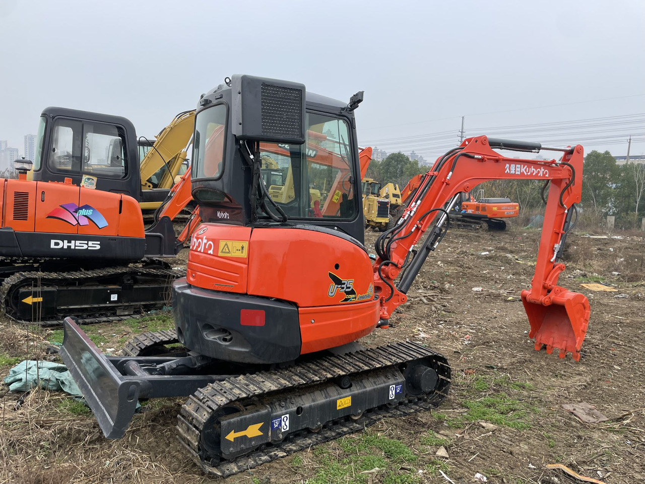 KUBOTA U35 - Mini pelle: photos 1 KUBOTA U35 - Mini pelle: photos 1