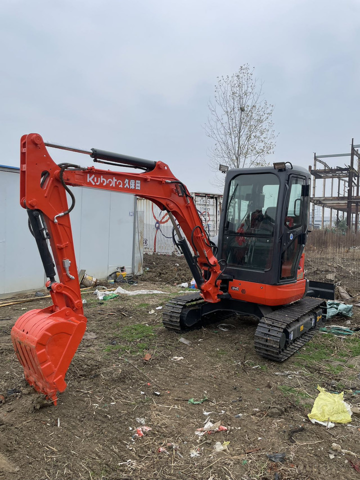 KUBOTA U35 - Mini pelle: photos 3 KUBOTA U35 - Mini pelle: photos 3