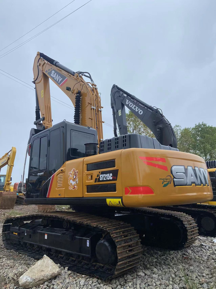 SANY SY215C - Pelle sur chenille: photos 1 SANY SY215C - Pelle sur chenille: photos 1