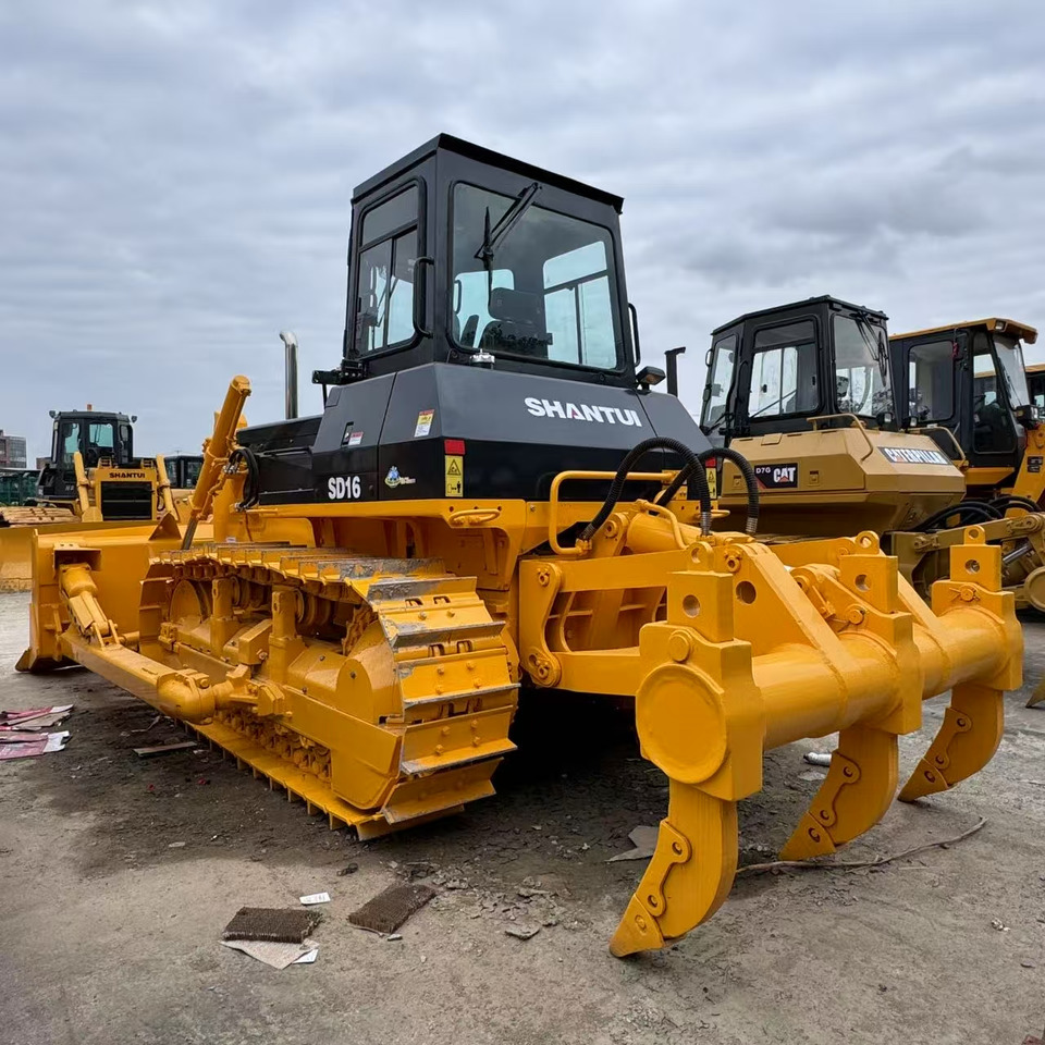 SHANTUI SD16 - Bulldozer: photos 1 SHANTUI SD16 - Bulldozer: photos 1