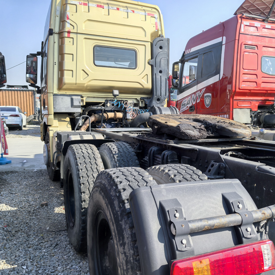 SHACMAN X3000 6x4 - Tracteur routier: photos 3 SHACMAN X3000 6x4 - Tracteur routier: photos 3