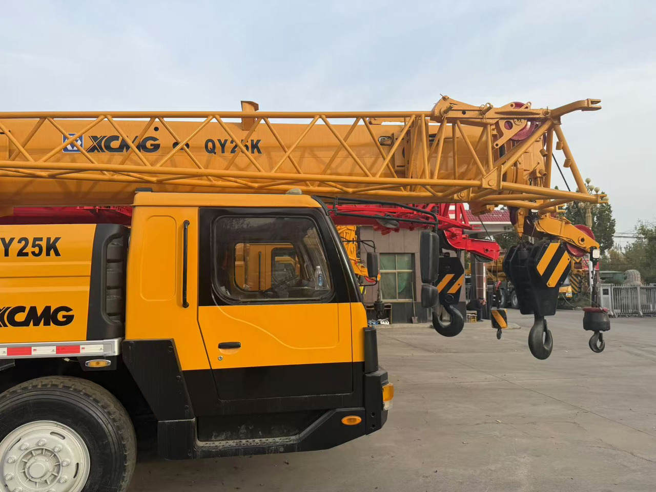 XCMG QY25K5C - Grue mobile: photos 4 XCMG QY25K5C - Grue mobile: photos 4