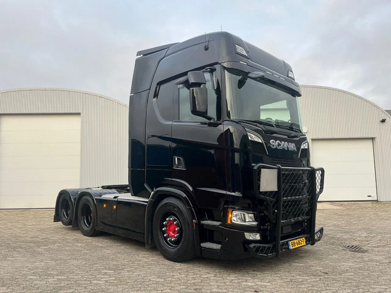 Scania S580 V8 NGS S580 v8 - Tracteur routier: photos 2 Scania S580 V8 NGS S580 v8 - Tracteur routier: photos 2