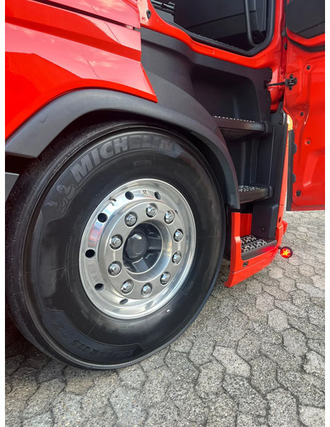 Volvo FH 16.750 FH 16 6x4 en leasing occasion Volvo FH 16.750 FH 16 6x4: photos 15