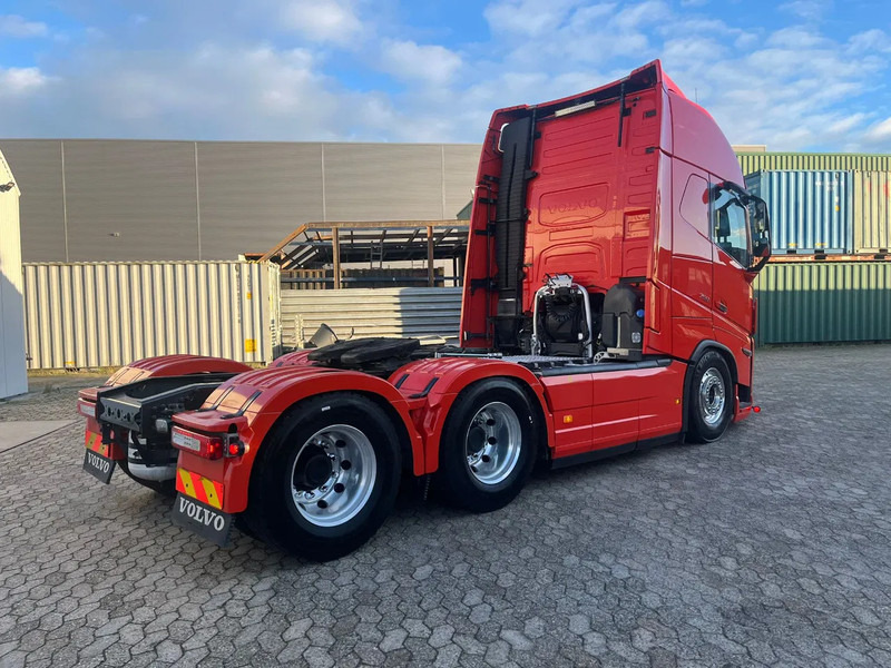 Volvo FH 16.750 FH 16 6x4 en leasing occasion Volvo FH 16.750 FH 16 6x4: photos 7