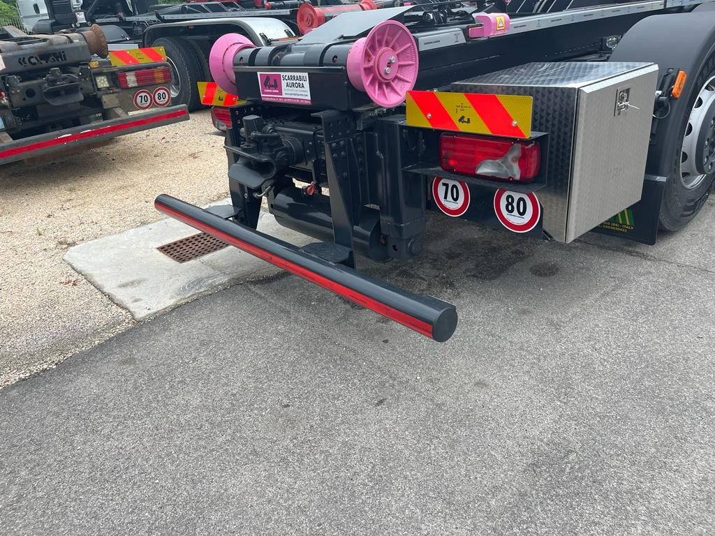 BARRA OMOLOGATA - Carrosserie et extérieur pour Camion: photos 4 BARRA OMOLOGATA - Carrosserie et extérieur pour Camion: photos 4