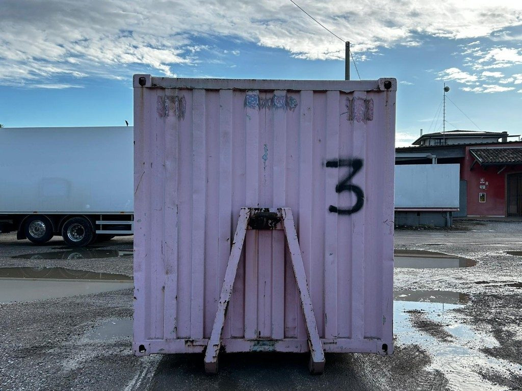 CONTAINER MARITTIMO USATO SCARRABILE - Benne ampliroll: photos 2 CONTAINER MARITTIMO USATO SCARRABILE - Benne ampliroll: photos 2