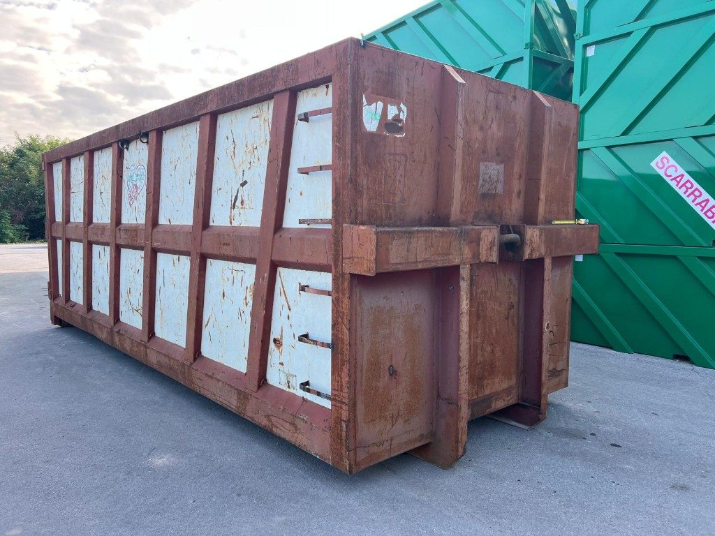 CONTAINER SCARRABILE USATO A CIELO APERTO - Benne ampliroll: photos 1 CONTAINER SCARRABILE USATO A CIELO APERTO - Benne ampliroll: photos 1
