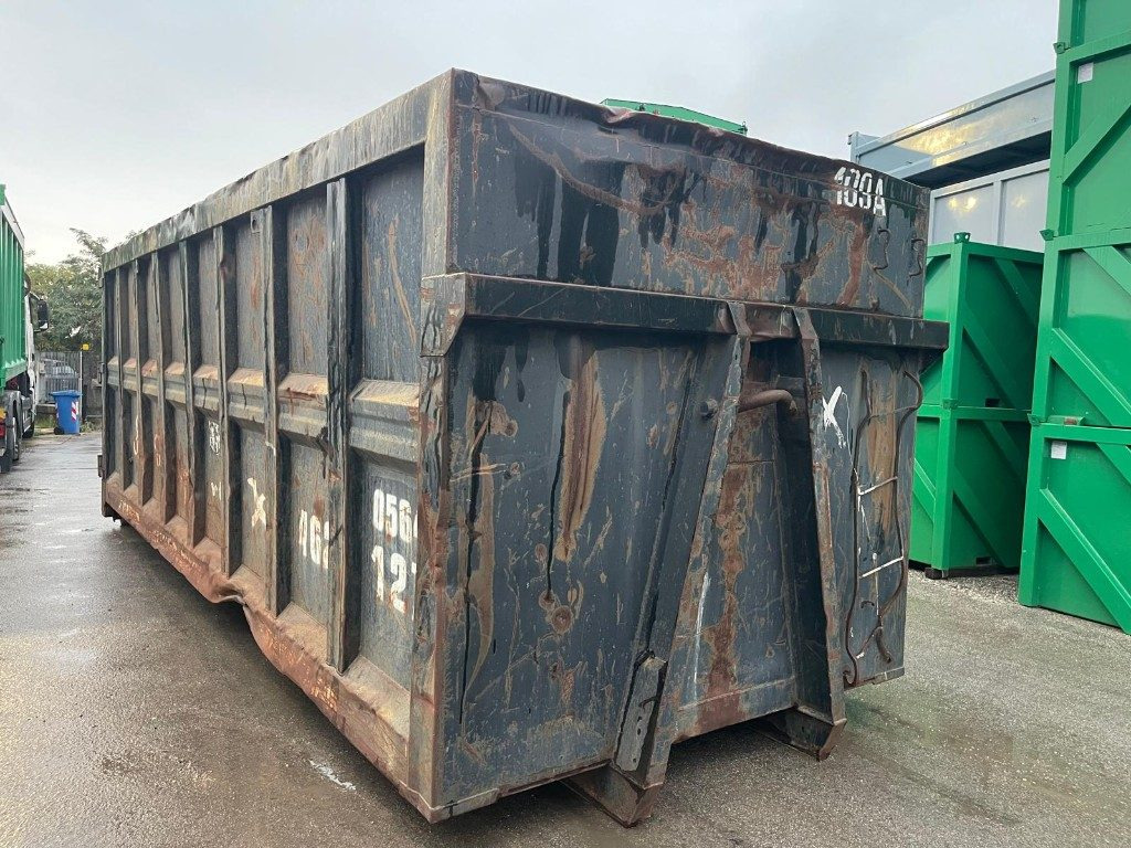 CONTAINER SCARRABILE USATO A CIELO APERTO - Benne ampliroll: photos 2 CONTAINER SCARRABILE USATO A CIELO APERTO - Benne ampliroll: photos 2