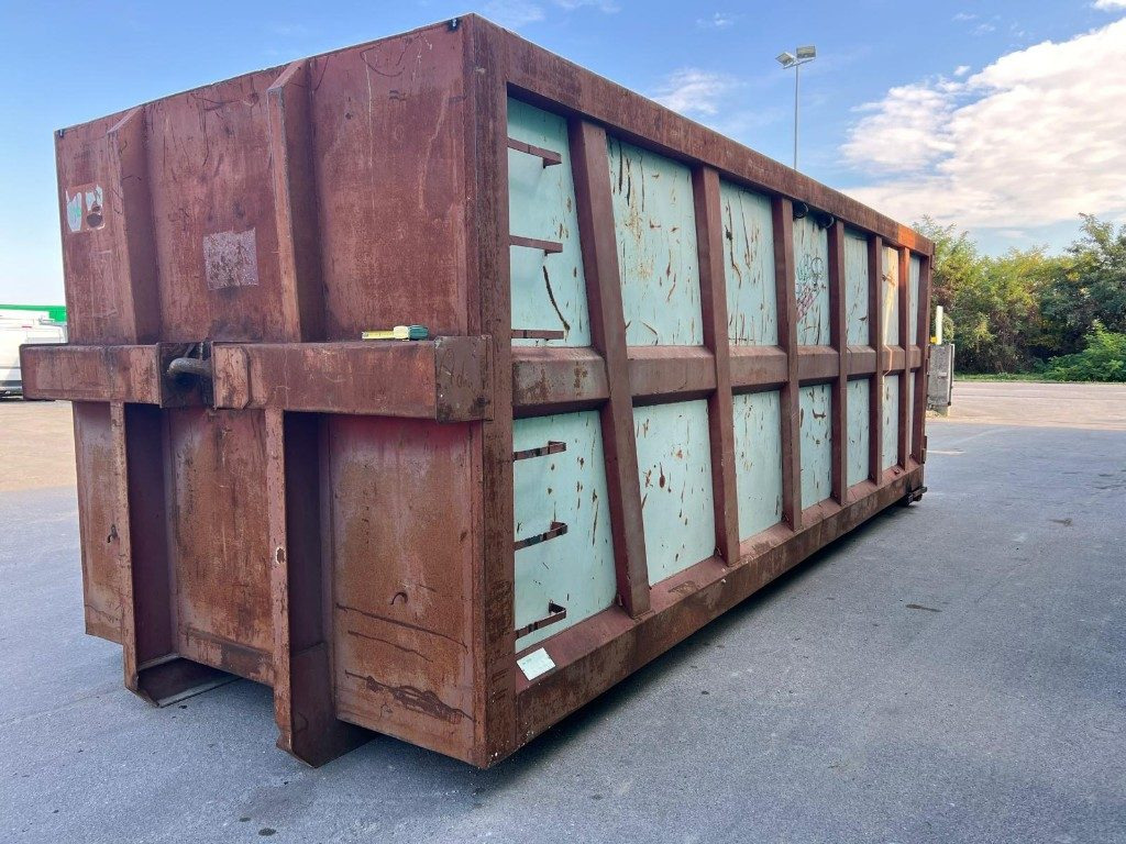 CONTAINER SCARRABILE USATO A CIELO APERTO - Benne ampliroll: photos 2 CONTAINER SCARRABILE USATO A CIELO APERTO - Benne ampliroll: photos 2