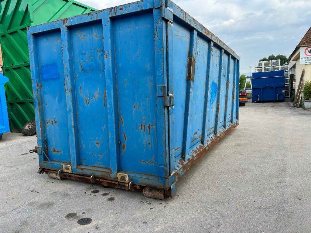 CONTAINER SCARRABILE USATO A CIELO APERTO - Benne ampliroll: photos 3 CONTAINER SCARRABILE USATO A CIELO APERTO - Benne ampliroll: photos 3