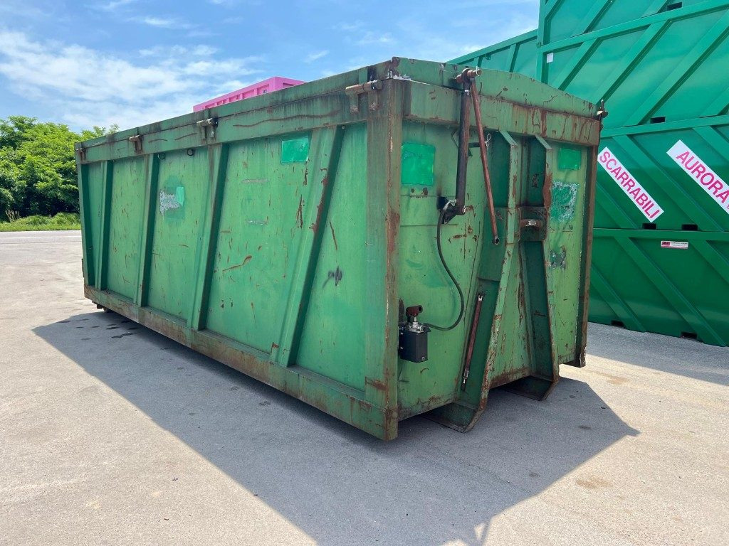 CONTAINER SCARRABILE USATO CON COPERCHIO - Benne ampliroll: photos 3 CONTAINER SCARRABILE USATO CON COPERCHIO - Benne ampliroll: photos 3