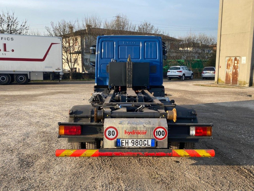 IVECO EUROCARGO 75E18 SCARRABILE - Camion ampliroll: photos 5 IVECO EUROCARGO 75E18 SCARRABILE - Camion ampliroll: photos 5