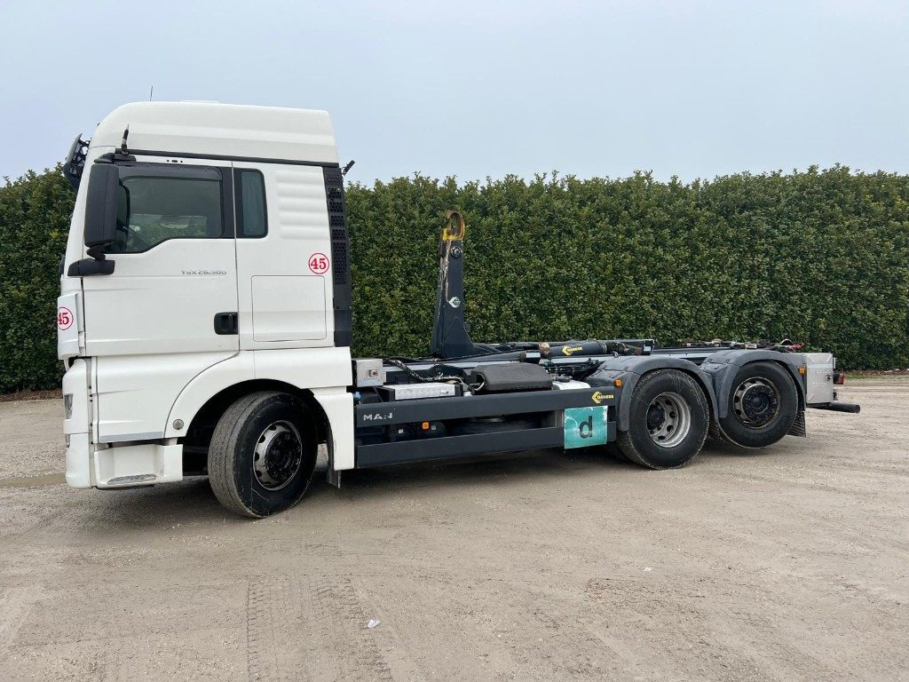MAN TGX 26.500 USATO SCARRABILE 6X2 - Camion ampliroll: photos 2 MAN TGX 26.500 USATO SCARRABILE 6X2 - Camion ampliroll: photos 2