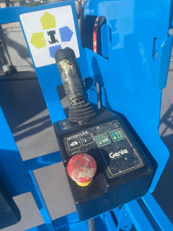 Genie GS-3246 - Nacelle ciseaux: photos 5 Genie GS-3246 - Nacelle ciseaux: photos 5