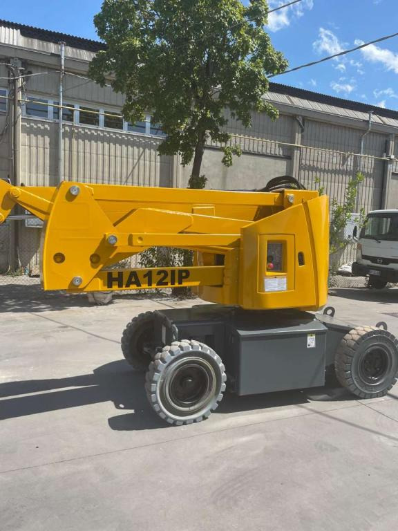 Haulotte HA12IP - Nacelle articulée: photos 3 Haulotte HA12IP - Nacelle articulée: photos 3
