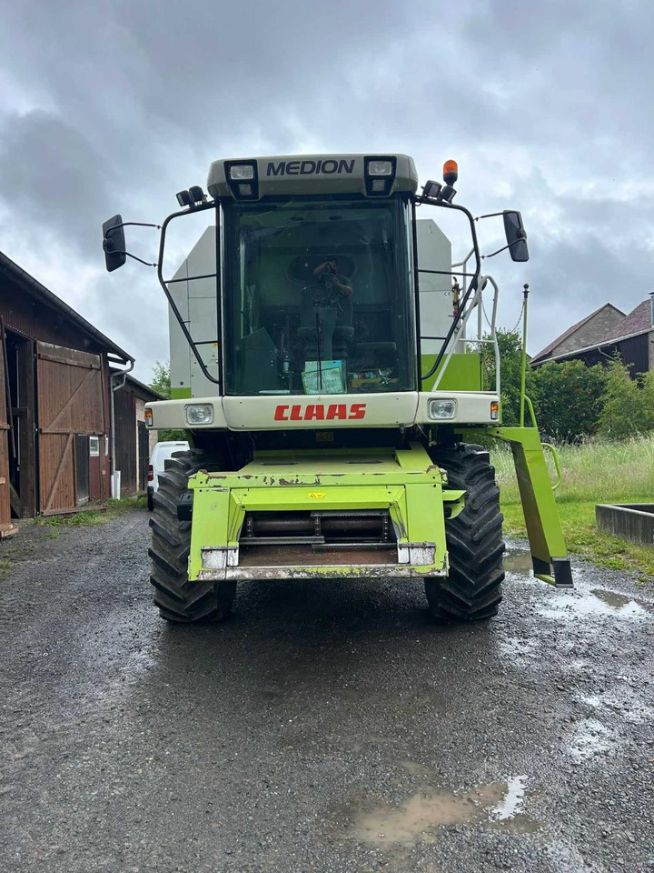 CLAAS Medion 310 - Moissonneuse-batteuse: photos 4 CLAAS Medion 310 - Moissonneuse-batteuse: photos 4